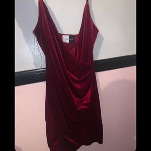 Red velvet dress (Size M) its short